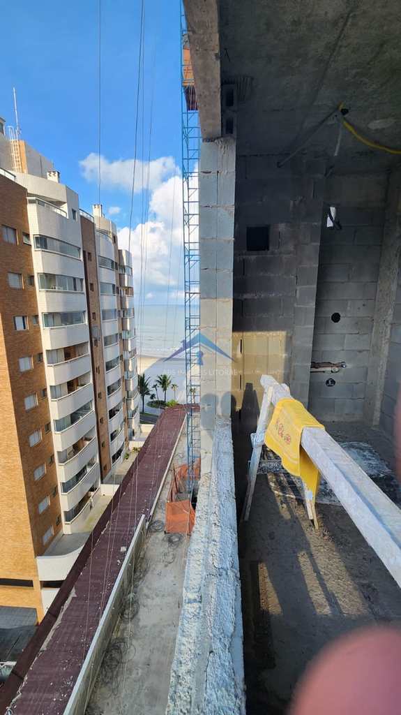 Apartamento em Praia Grande, no bairro Real