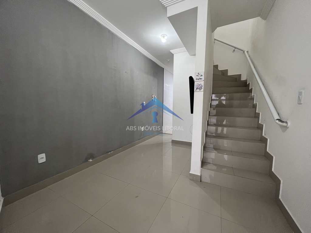 Casa em Praia Grande, no bairro Solemar