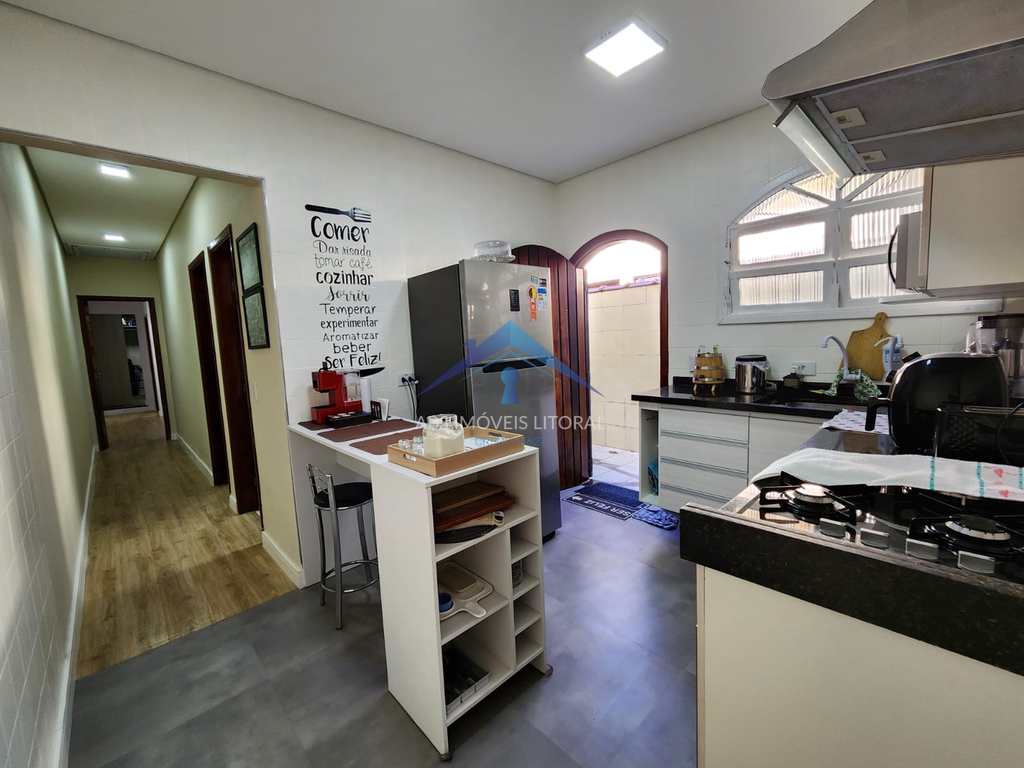 Casa em Praia Grande, no bairro Real