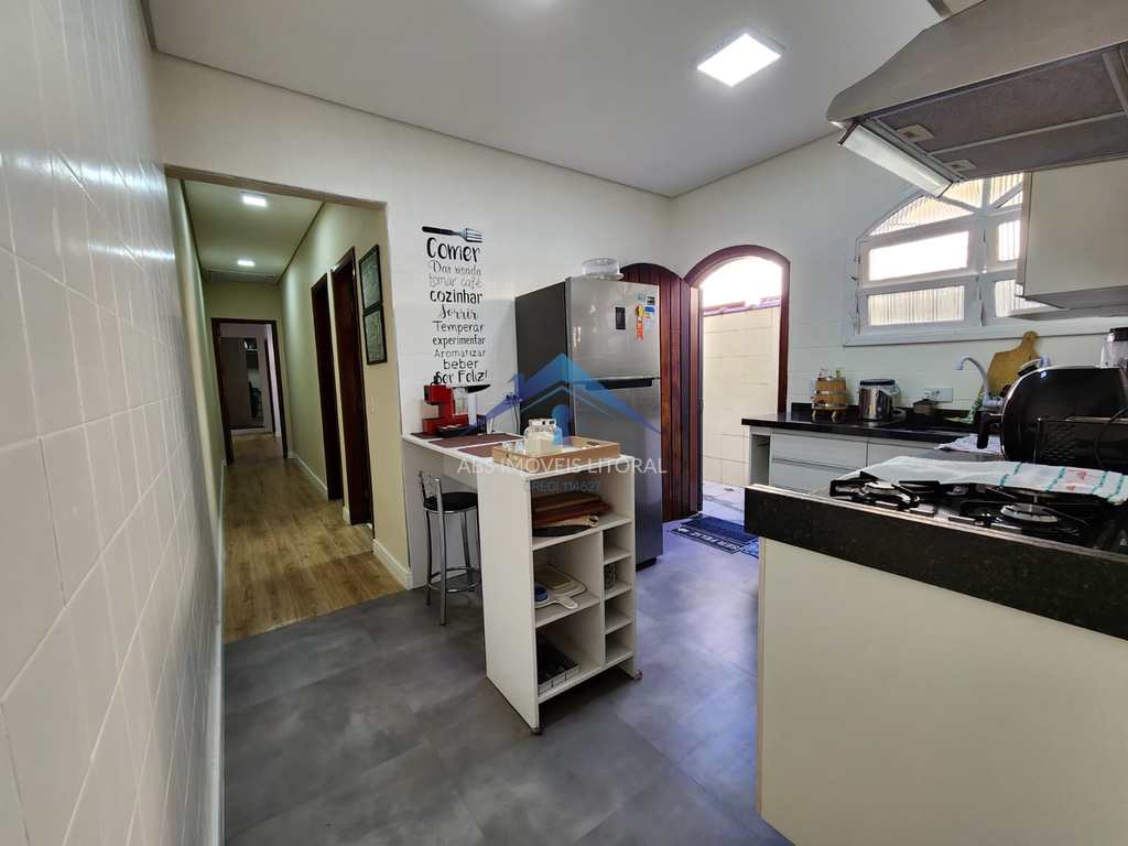 Casa em Praia Grande, no bairro Real