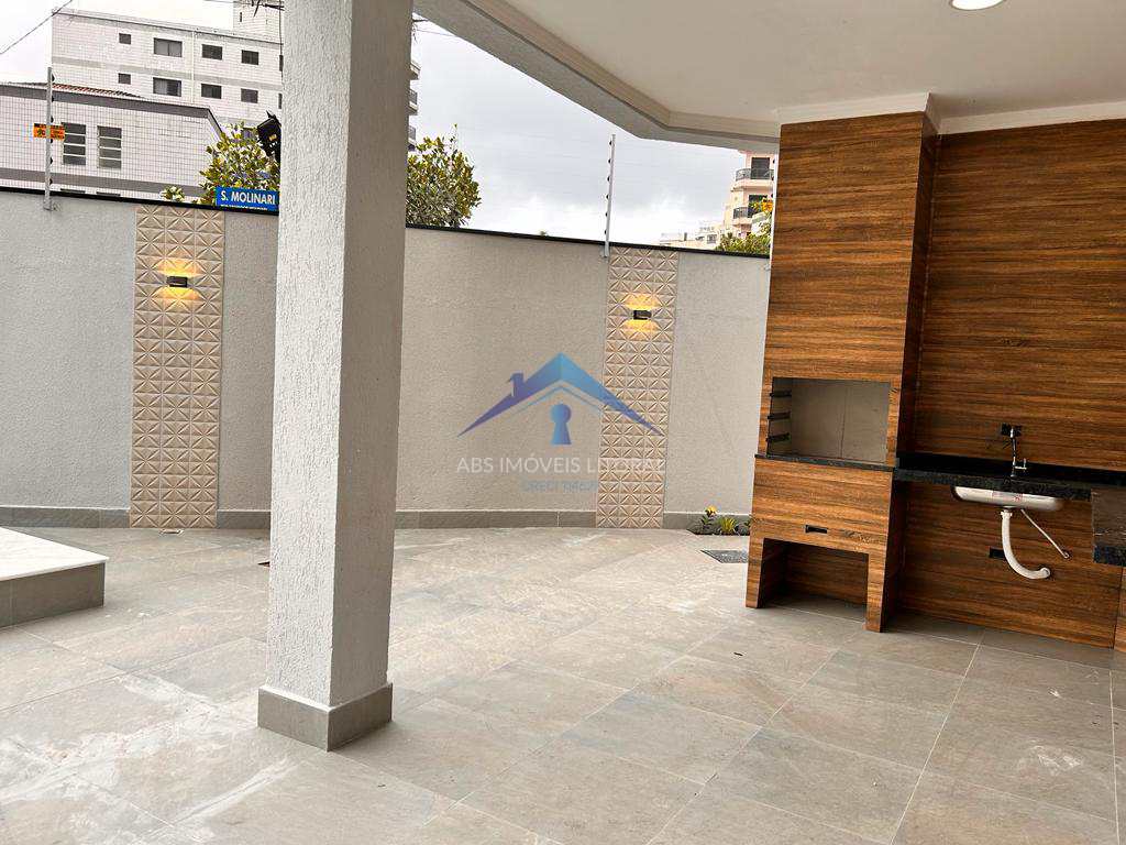 Sobrado em Praia Grande, no bairro Caiçara