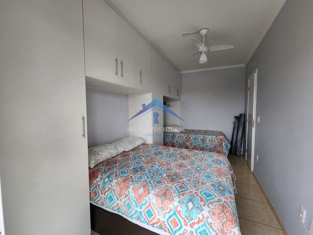 Apartamento em Praia Grande, no bairro Caiçara