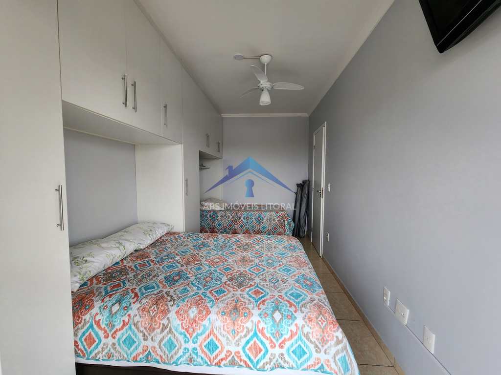Apartamento em Praia Grande, no bairro Caiçara