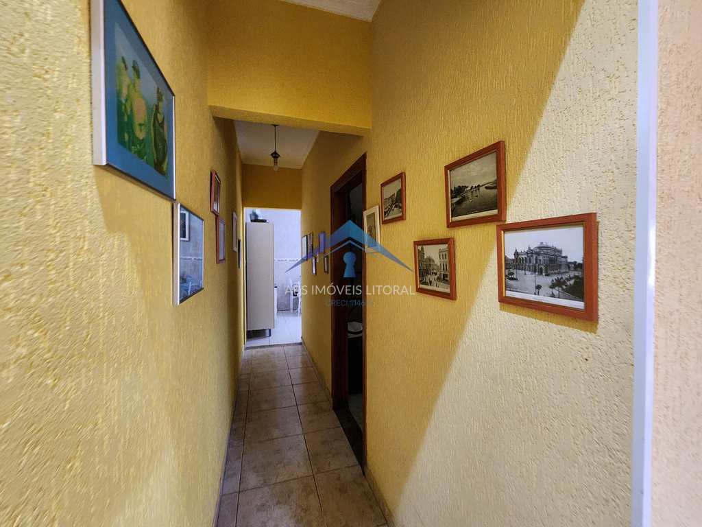 Casa em Praia Grande, no bairro Balneário Maracanã