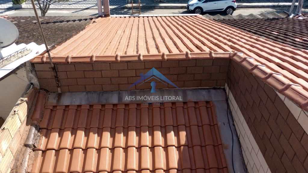 Casa em Praia Grande, no bairro Caiçara
