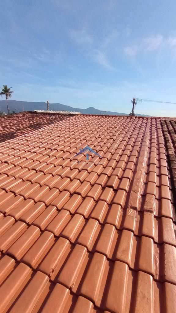 Casa em Praia Grande, no bairro Caiçara
