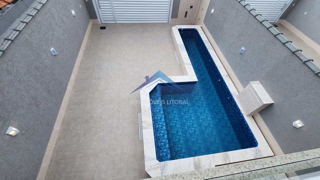 Casa em Praia Grande, no bairro Vila Tupi