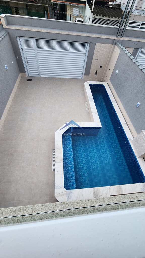 Casa em Praia Grande, no bairro Vila Tupi