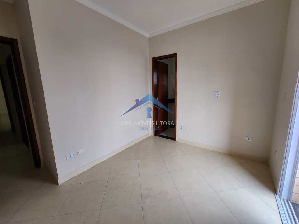 Apartamento em Praia Grande, no bairro Caiçara