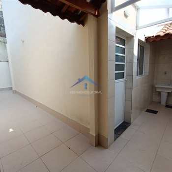 Casa de Condomínio em Praia Grande, bairro Mirim