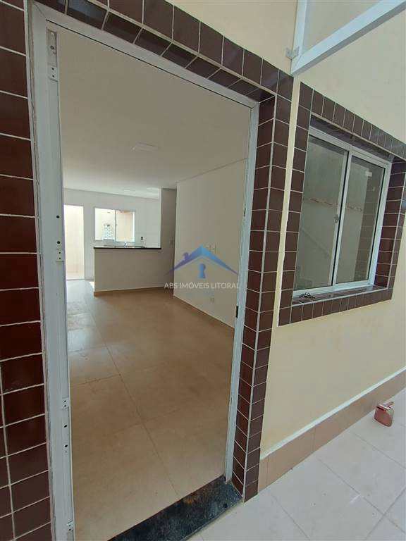 Casa de Condomínio em Praia Grande, no bairro Mirim