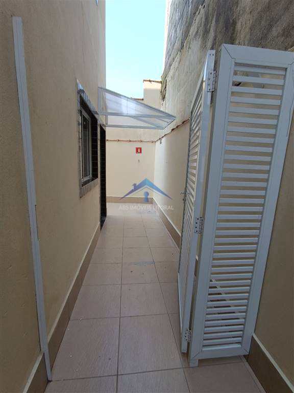 Casa de Condomínio em Praia Grande, no bairro Mirim