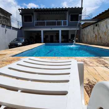 Casa em Praia Grande, bairro Solemar