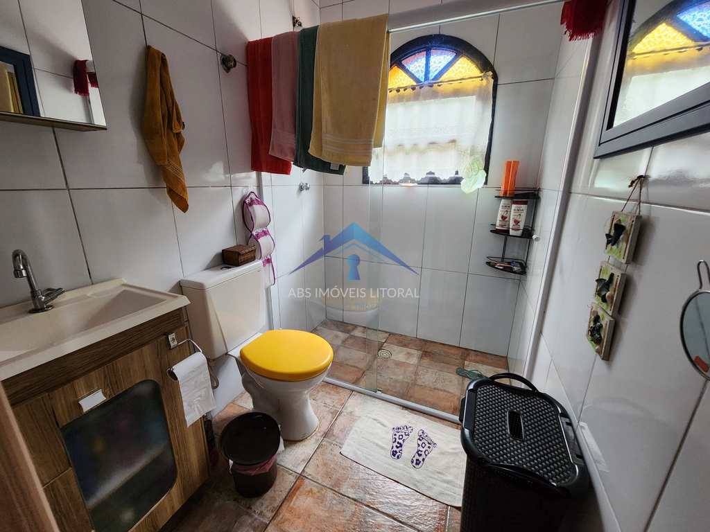 Casa em Praia Grande, no bairro Caiçara