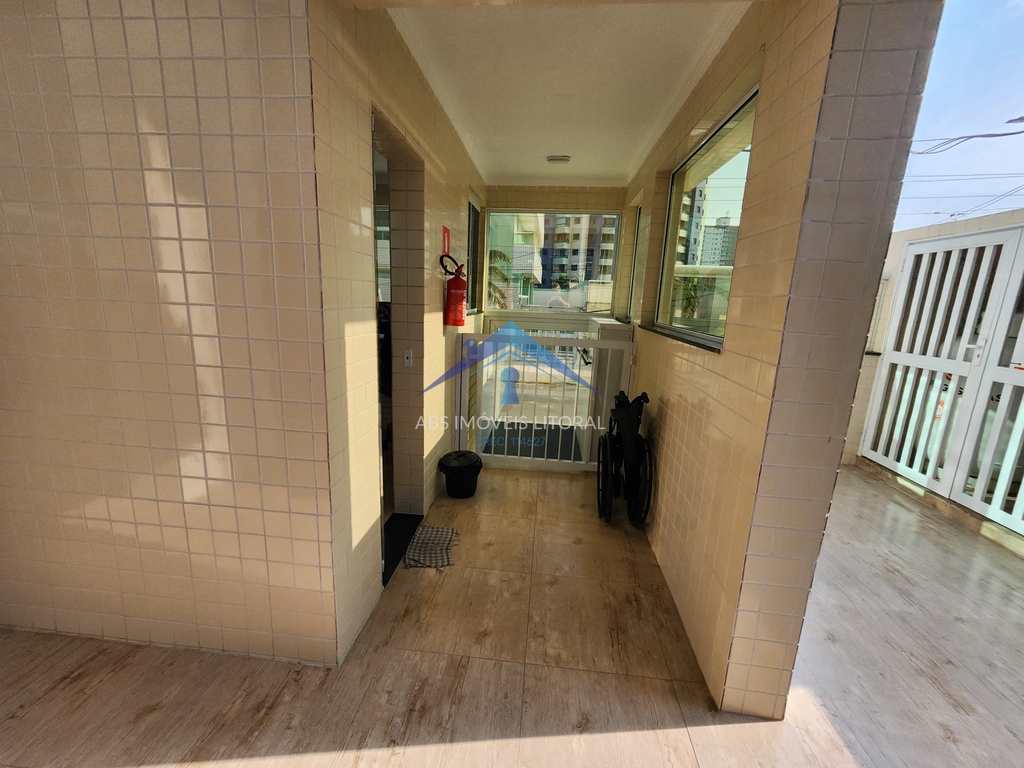 Apartamento em Praia Grande, no bairro Real