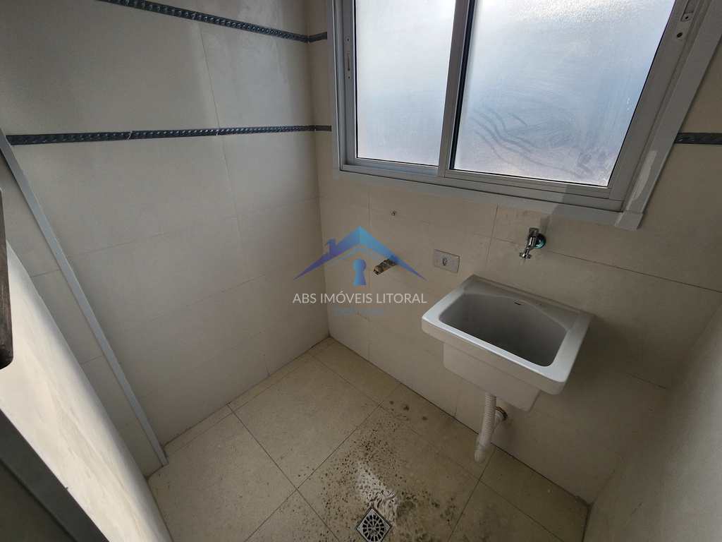 Apartamento em Praia Grande, no bairro Real