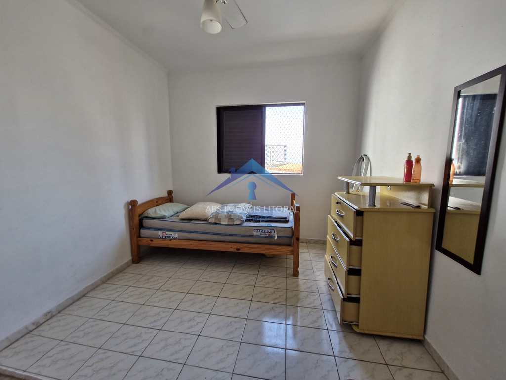 Apartamento em Praia Grande, no bairro Caiçara