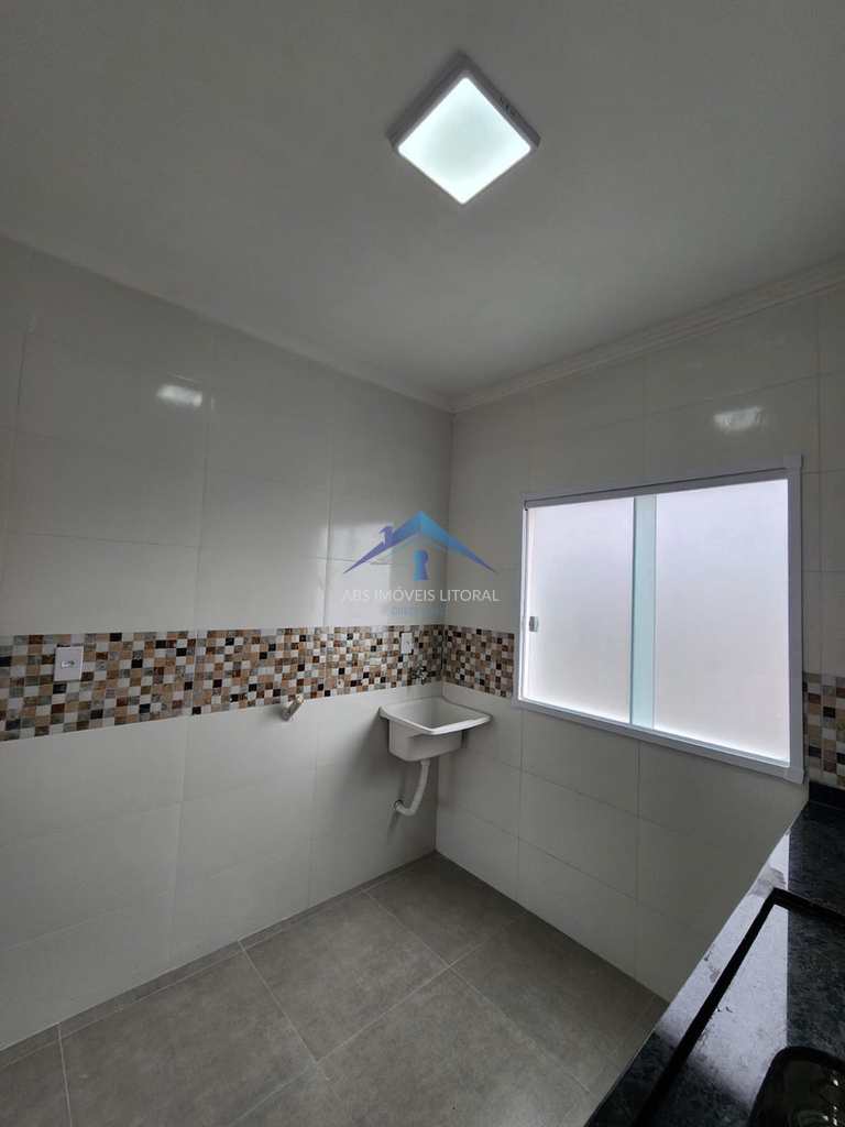 Casa de Condomínio em Praia Grande, no bairro Caiçara