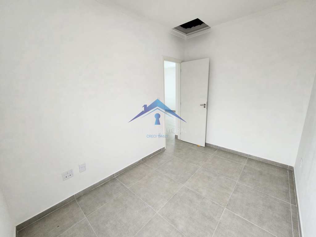 Casa de Condomínio em Praia Grande, no bairro Caiçara