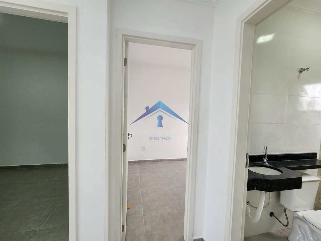 Casa de Condomínio em Praia Grande, no bairro Caiçara