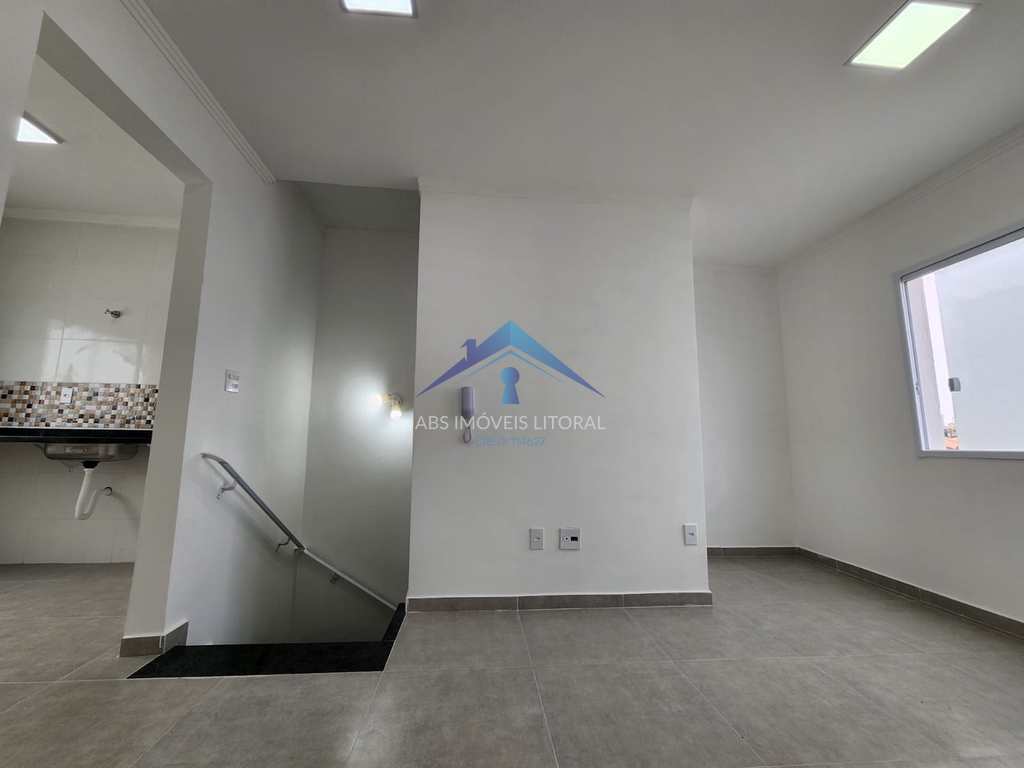Casa de Condomínio em Praia Grande, no bairro Caiçara