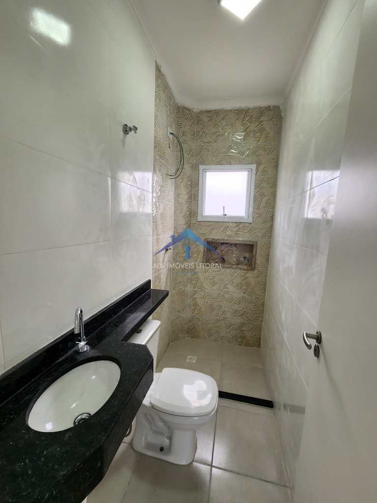Casa de Condomínio em Praia Grande, no bairro Caiçara