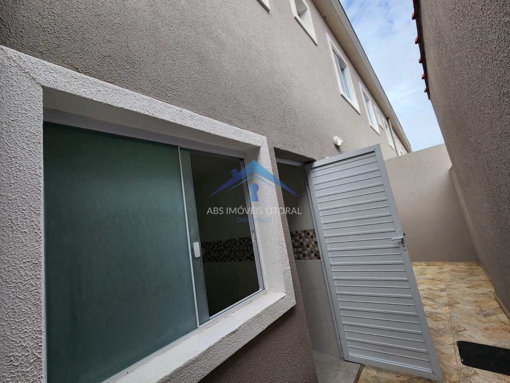 Casa de Condomínio em Praia Grande, no bairro Caiçara