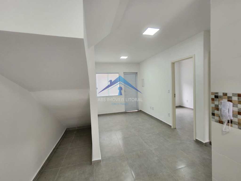 Casa de Condomínio em Praia Grande, no bairro Caiçara