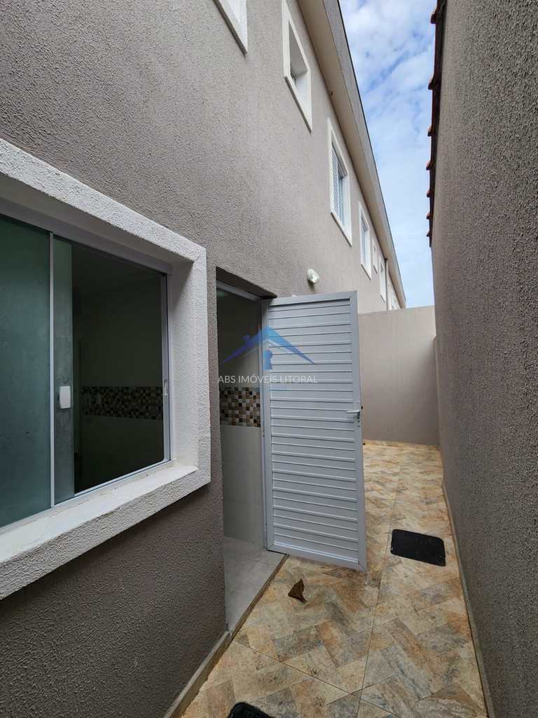 Casa de Condomínio em Praia Grande, no bairro Caiçara