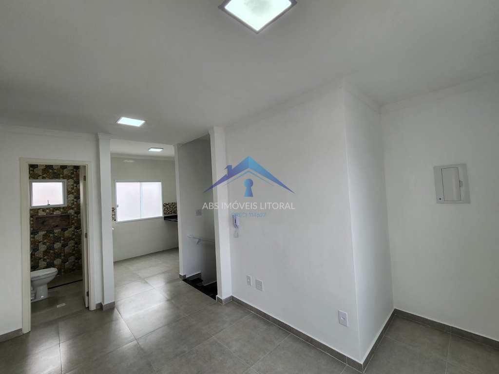 Casa de Condomínio em Praia Grande, no bairro Caiçara