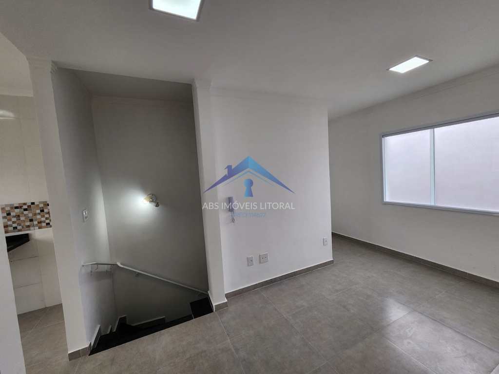 Casa de Condomínio em Praia Grande, no bairro Caiçara