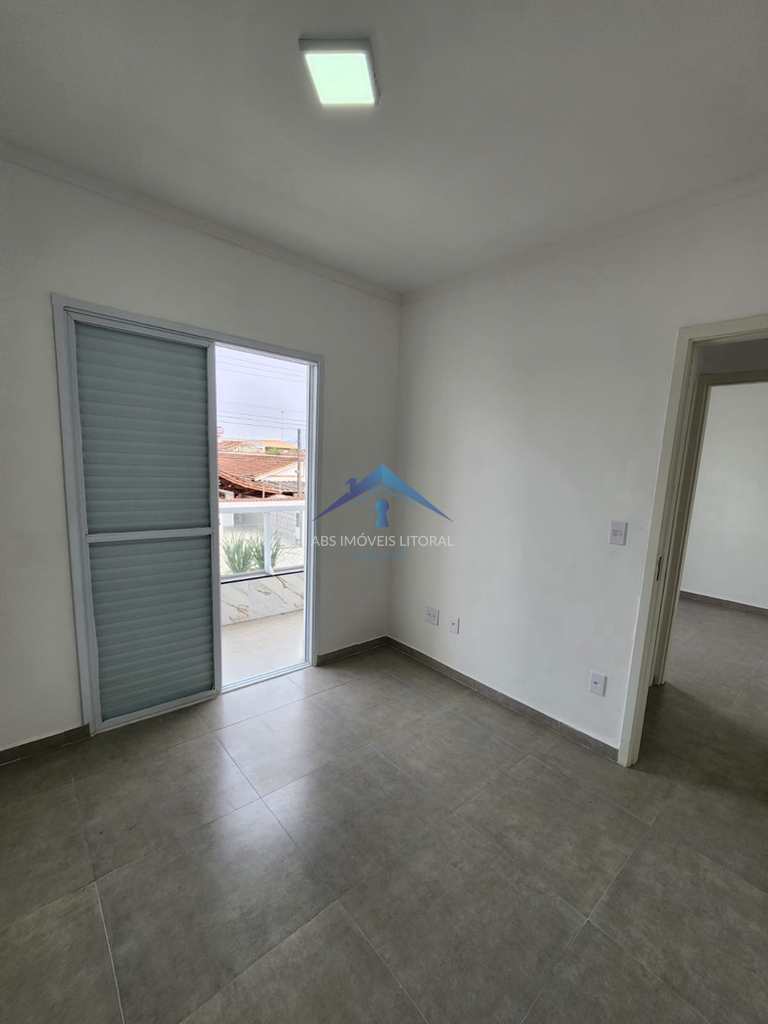 Casa de Condomínio em Praia Grande, no bairro Caiçara