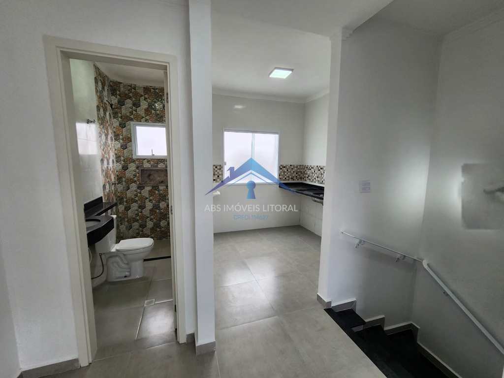Casa de Condomínio em Praia Grande, no bairro Caiçara