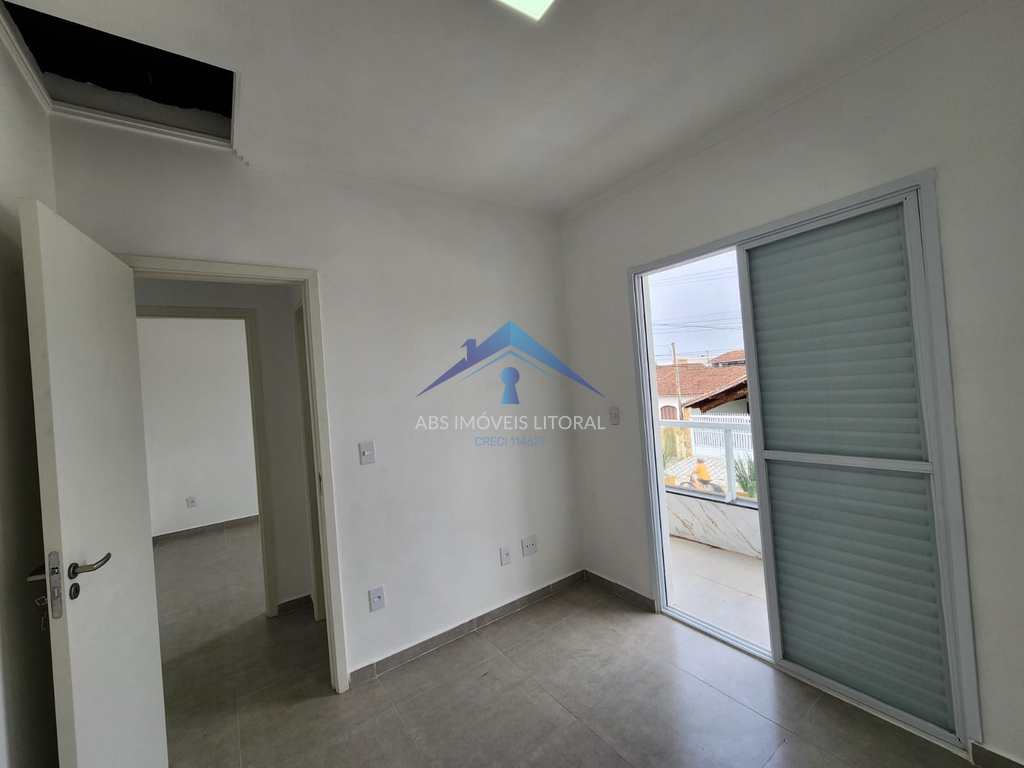Casa de Condomínio em Praia Grande, no bairro Caiçara