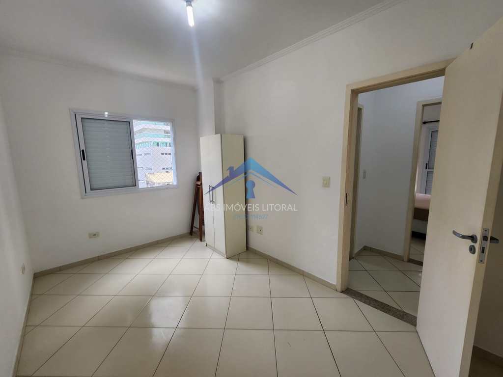 Apartamento em Praia Grande, no bairro Caiçara