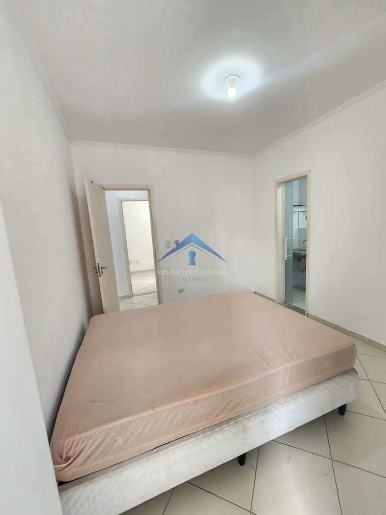 Apartamento em Praia Grande, no bairro Caiçara