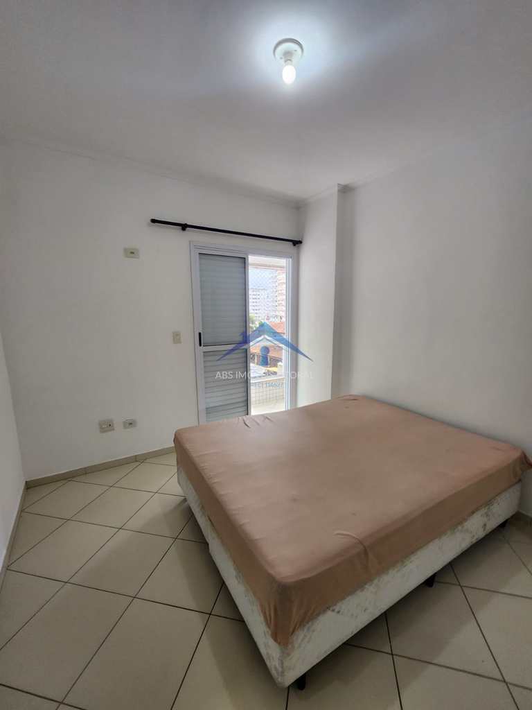 Apartamento em Praia Grande, no bairro Caiçara