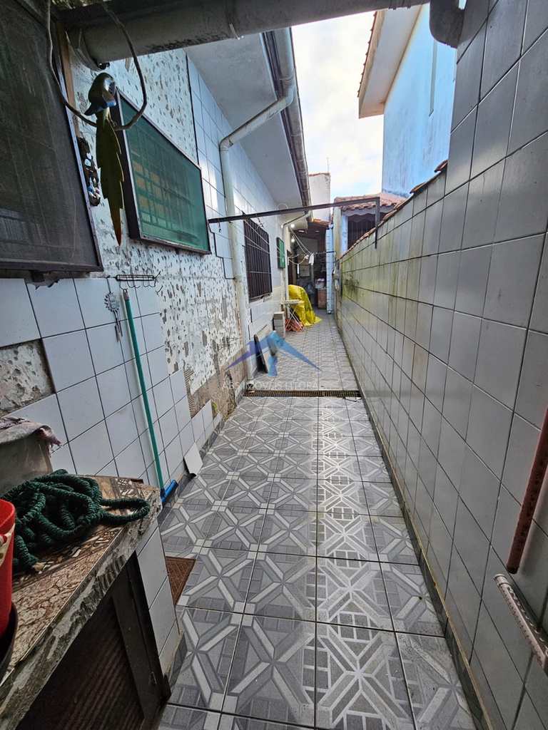 Casa em Praia Grande, no bairro Real