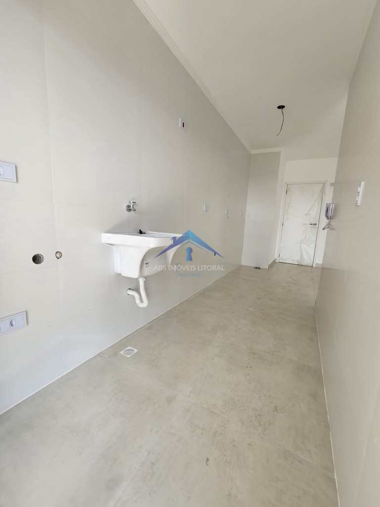 Apartamento em Praia Grande, no bairro Maracanã