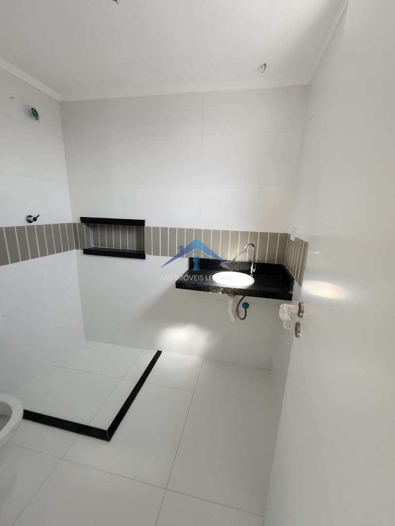 Apartamento em Praia Grande, no bairro Maracanã
