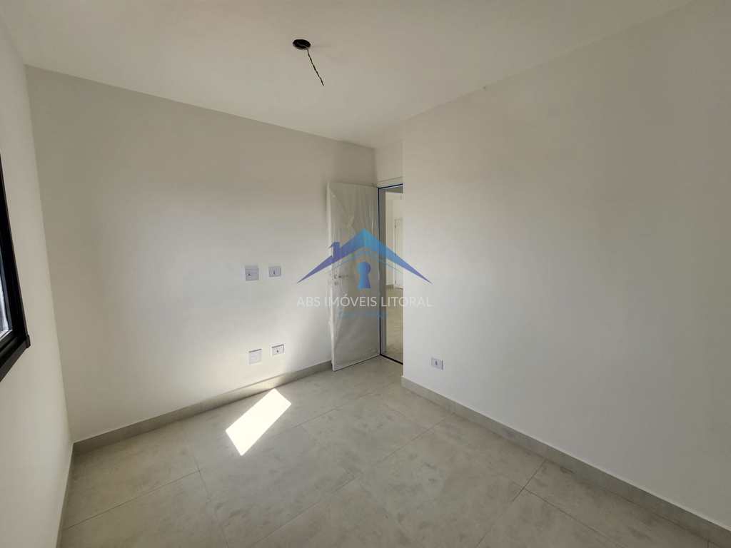 Apartamento em Praia Grande, no bairro Maracanã
