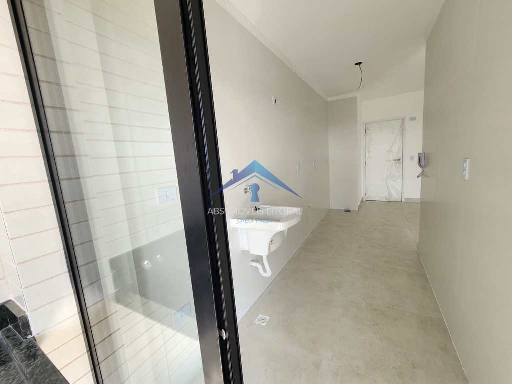 Apartamento em Praia Grande, no bairro Maracanã