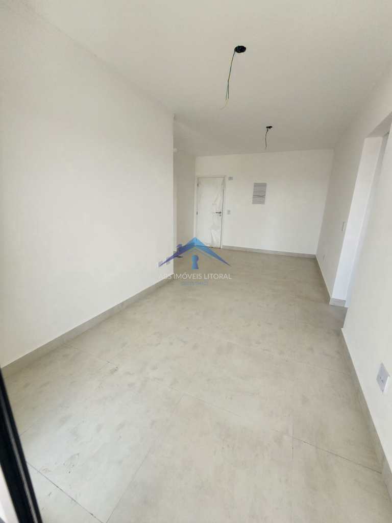 Apartamento em Praia Grande, no bairro Maracanã
