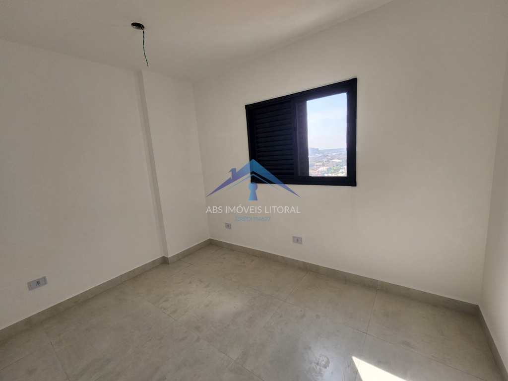Apartamento em Praia Grande, no bairro Maracanã