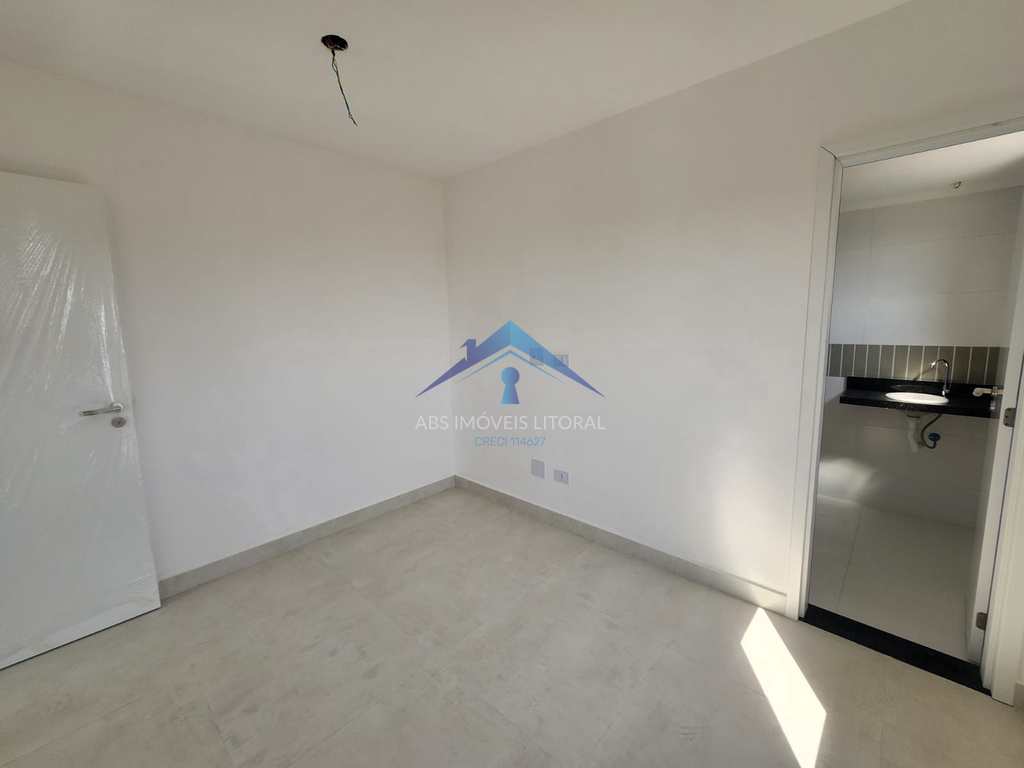Apartamento em Praia Grande, no bairro Maracanã