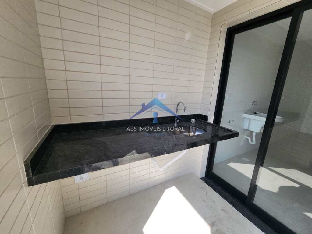 Apartamento em Praia Grande, no bairro Maracanã