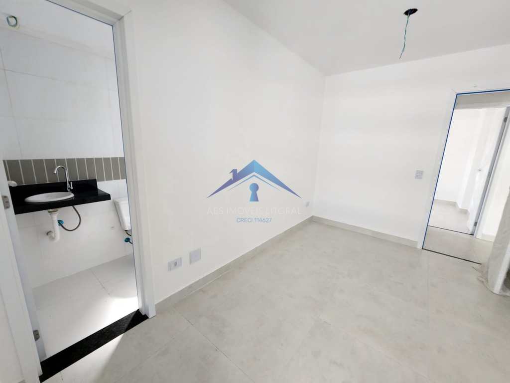 Apartamento em Praia Grande, no bairro Maracanã