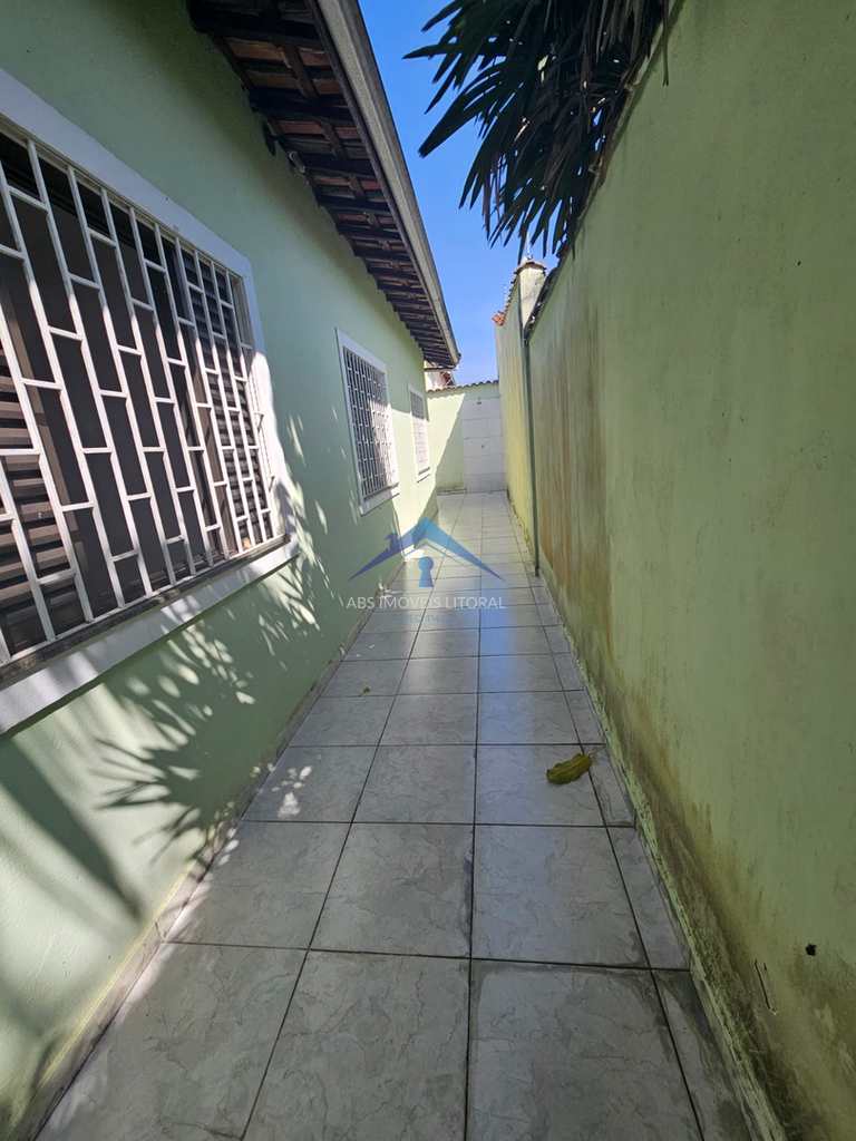 Casa em Praia Grande, no bairro Flórida