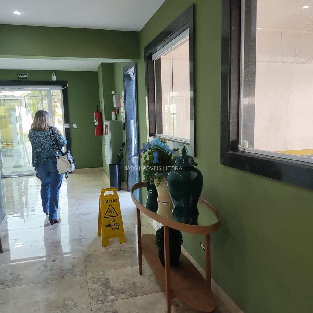 Apartamento em Praia Grande, no bairro Maracanã