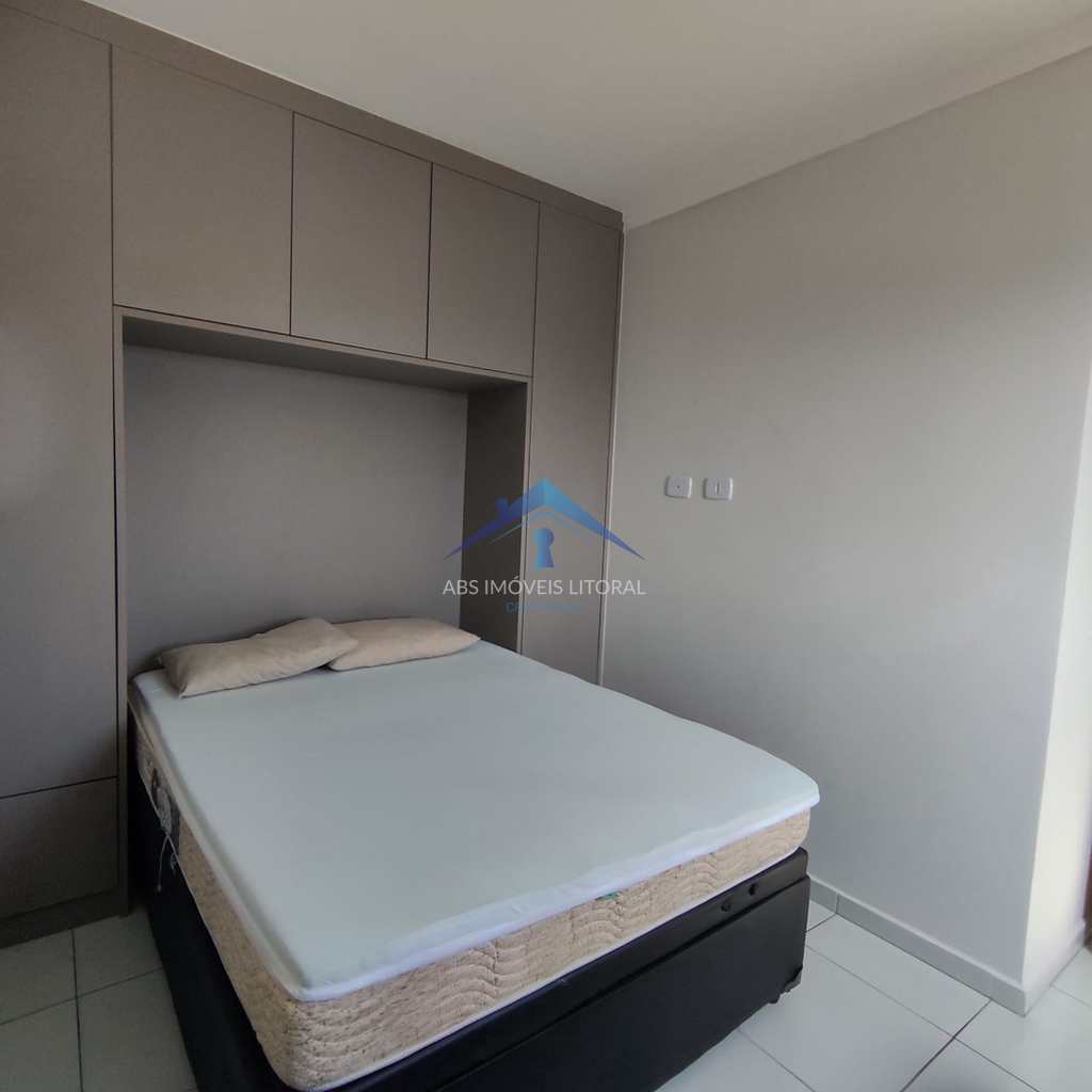 Apartamento em Praia Grande, no bairro Maracanã